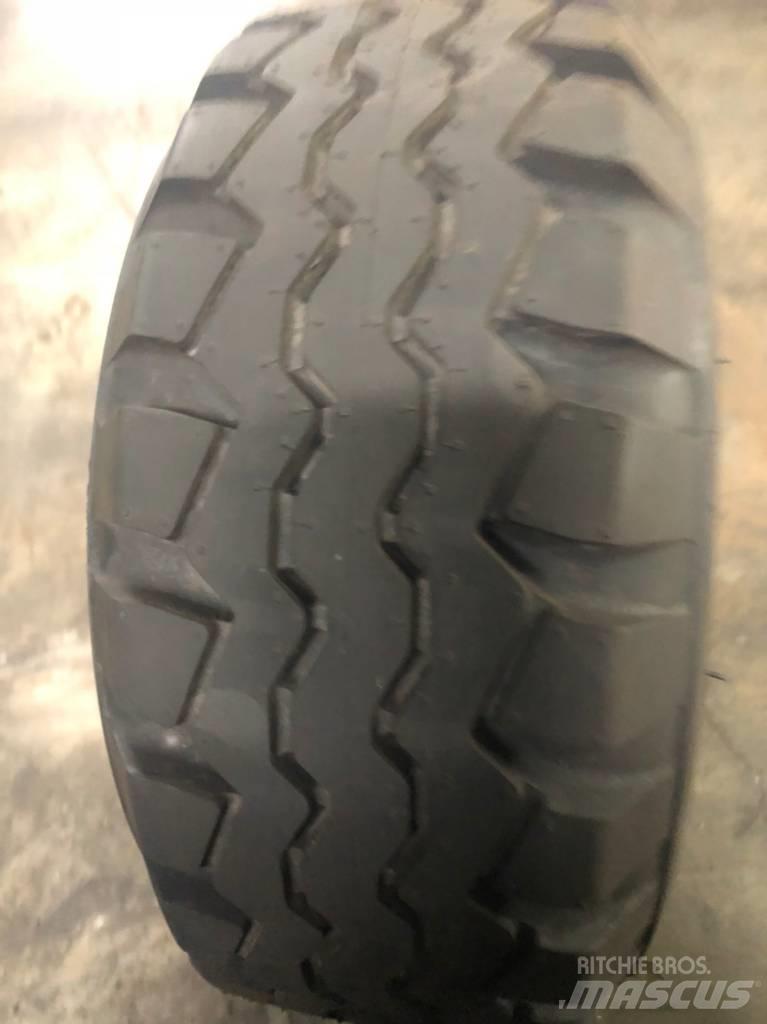  Cheng Shin 18x7-8 Gumiabroncsok, kerekek és felnik