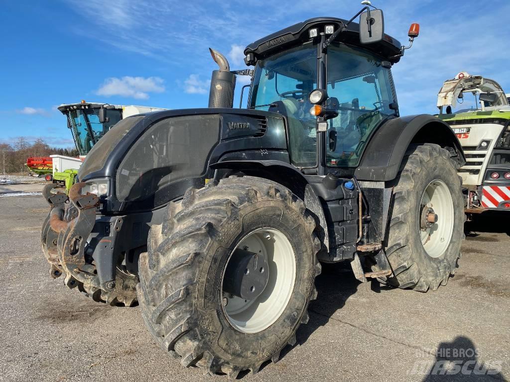 Valtra S 233 Traktorok