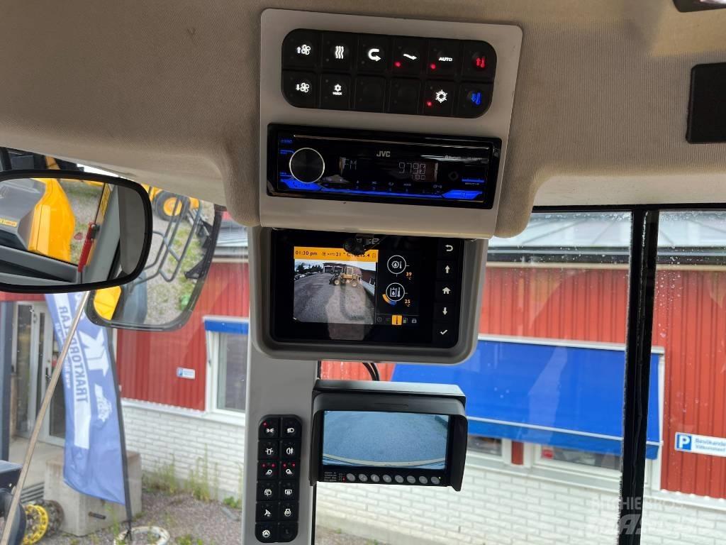 JCB 437 S5 HT Gumikerekes homlokrakodók