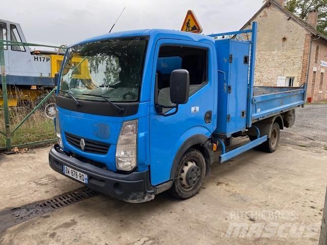 Renault Maxity Kis teherszállító/Platós kocsi
