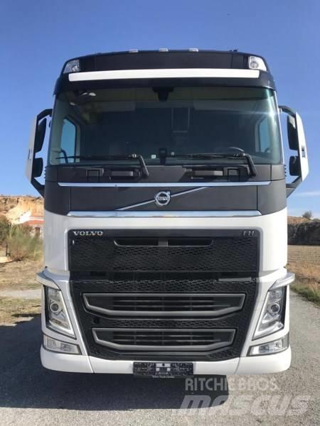Volvo FH500 Fülkés alváz