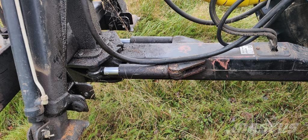 Patruuna 860 Daruk és rakodók