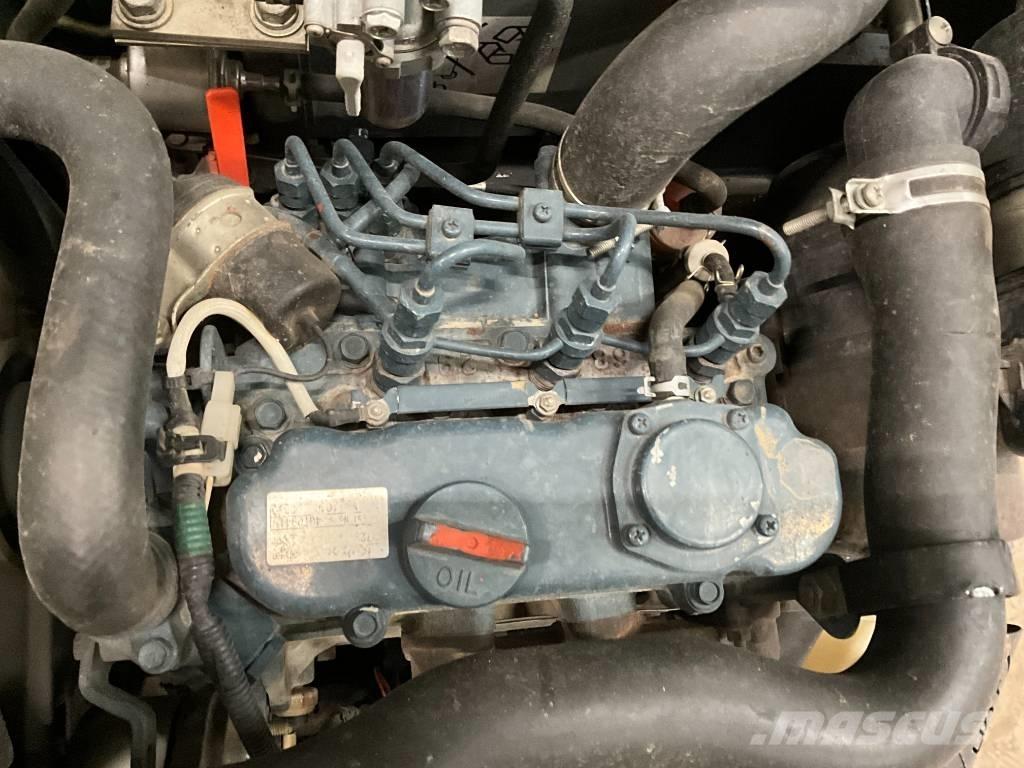 Kubota K 008-3 Mini kotrók < 7t