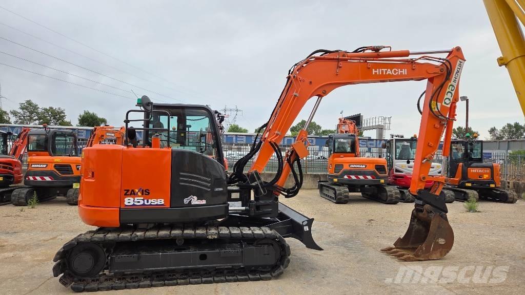 Hitachi ZX 85 US-6 Közepes (midi) kotrók 7 t - 12 t