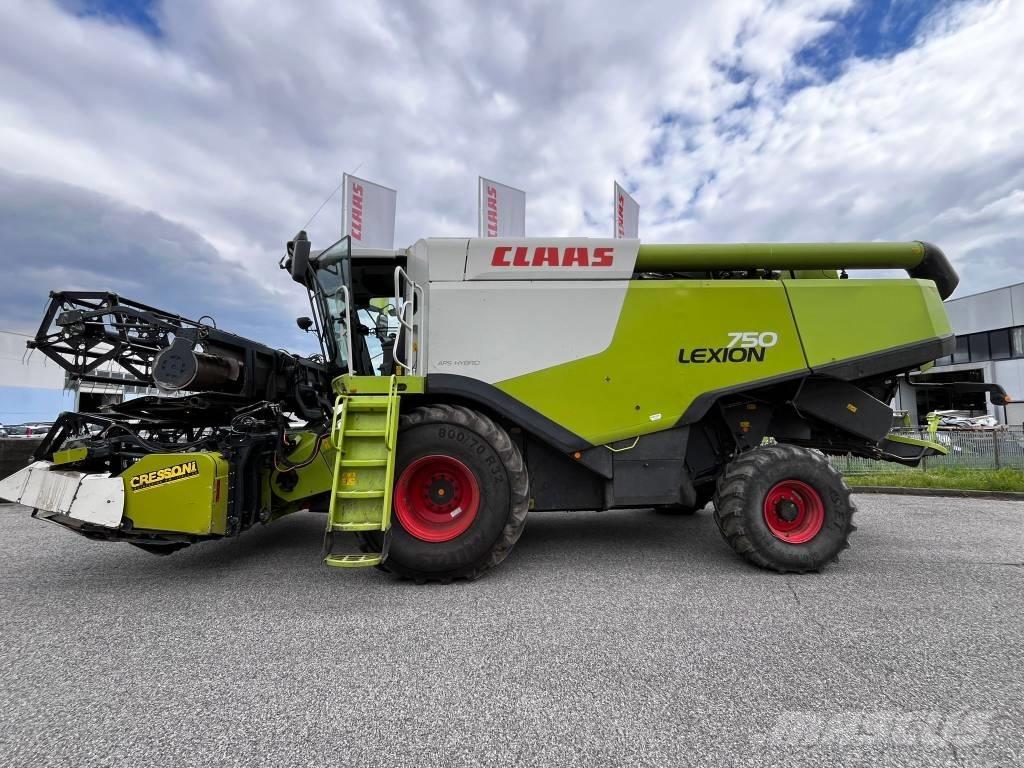 CLAAS Lexion 750 Kombájnok
