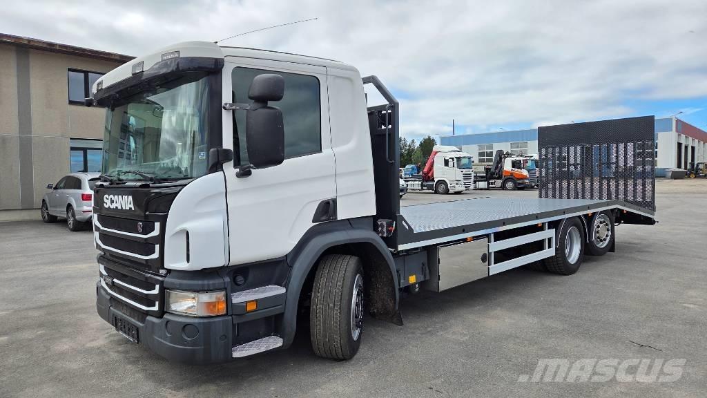 Scania P320 6X2*4 Platós/Csörlős teherautók