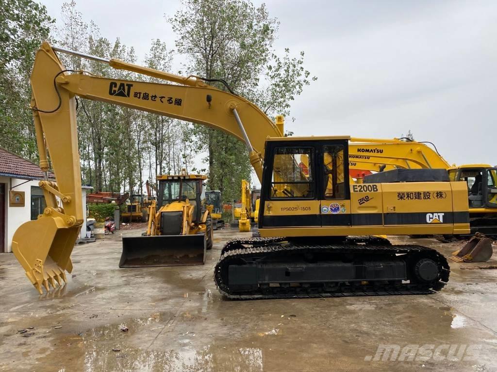 CAT E 200 B Lánctalpas kotrók