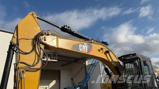 CAT 326 FLN Lánctalpas kotrók