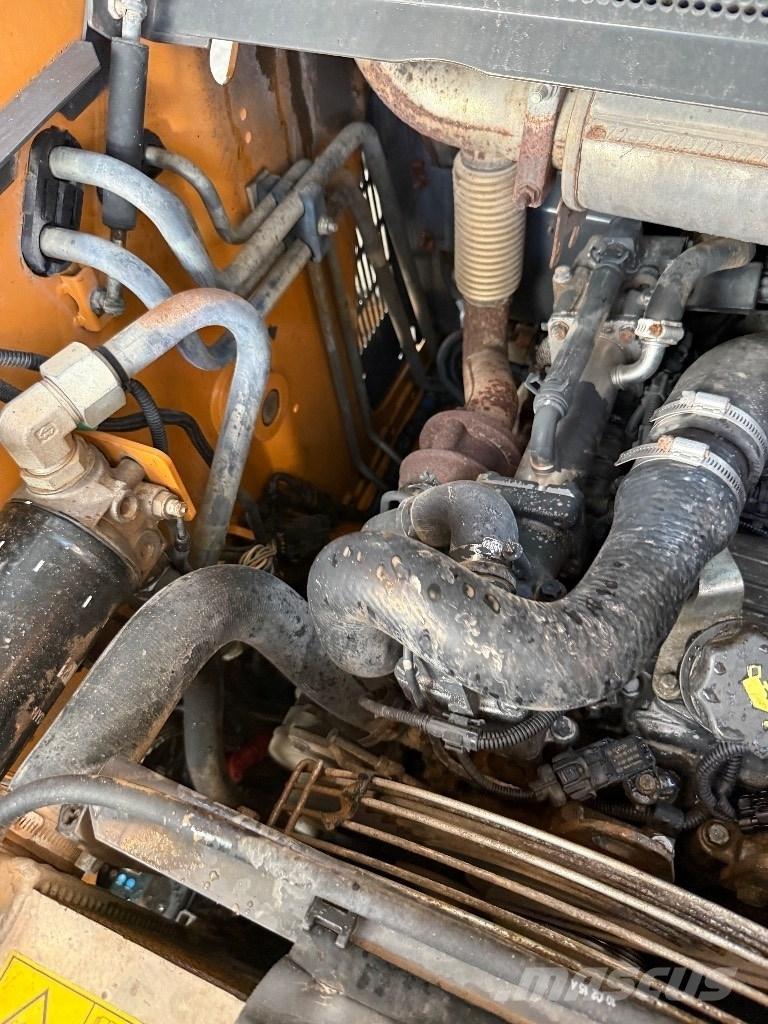 CASE SR 200 Kompaktrakodók