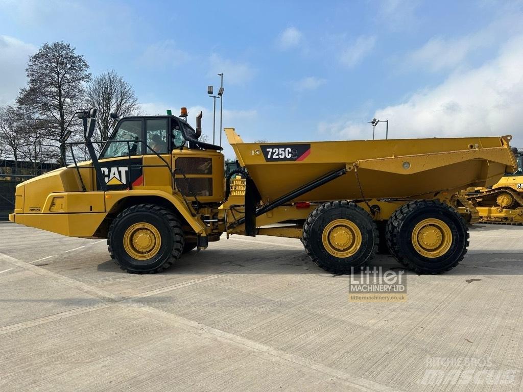 CAT 725C2 Csuklósdömperek