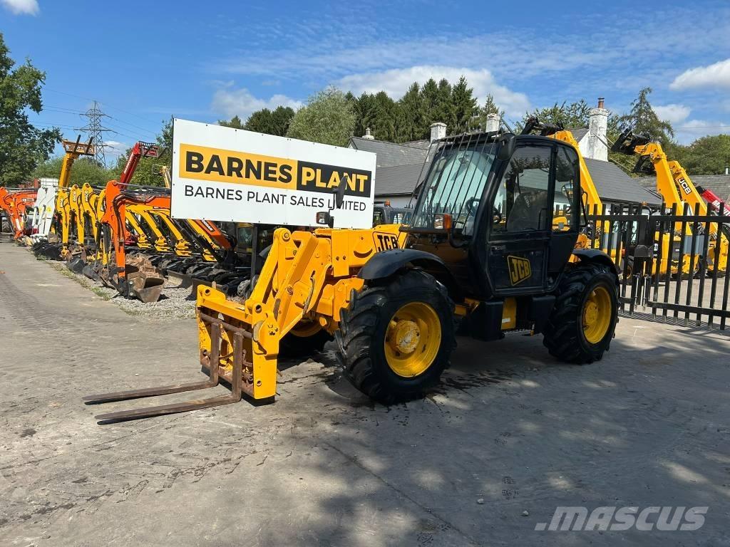 JCB 530-70 Teleszkópos rakodók