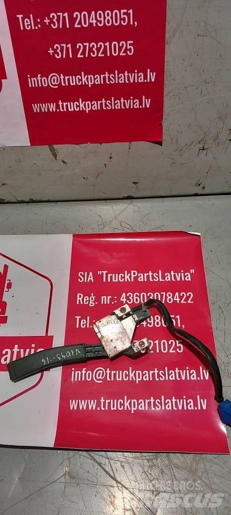 Volvo FH 12.   20399175 Vezetőfülke és belső tartozékok