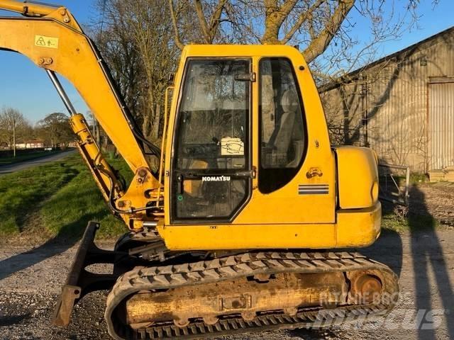 Komatsu PC 75R Közepes (midi) kotrók 7 t - 12 t