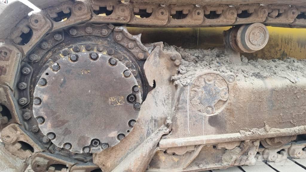 Komatsu D 51 EX-22 lánctalpas dózerek