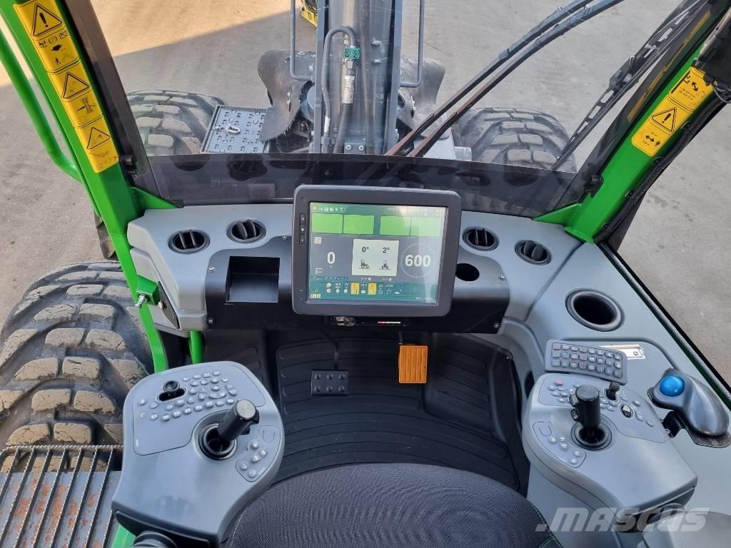 John Deere 1170 G Betakarítók