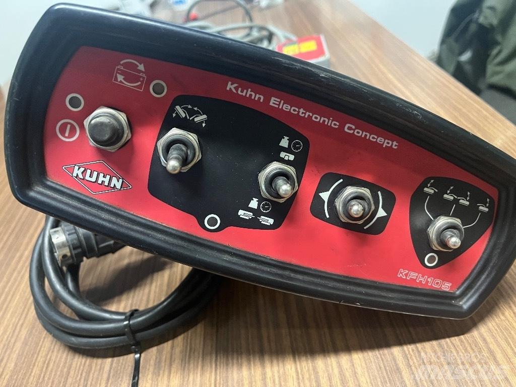 Kuhn FC 813 R Öntöző Kaszák