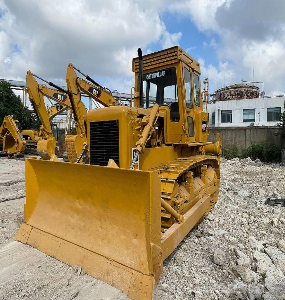 CAT D 6 D lánctalpas dózerek