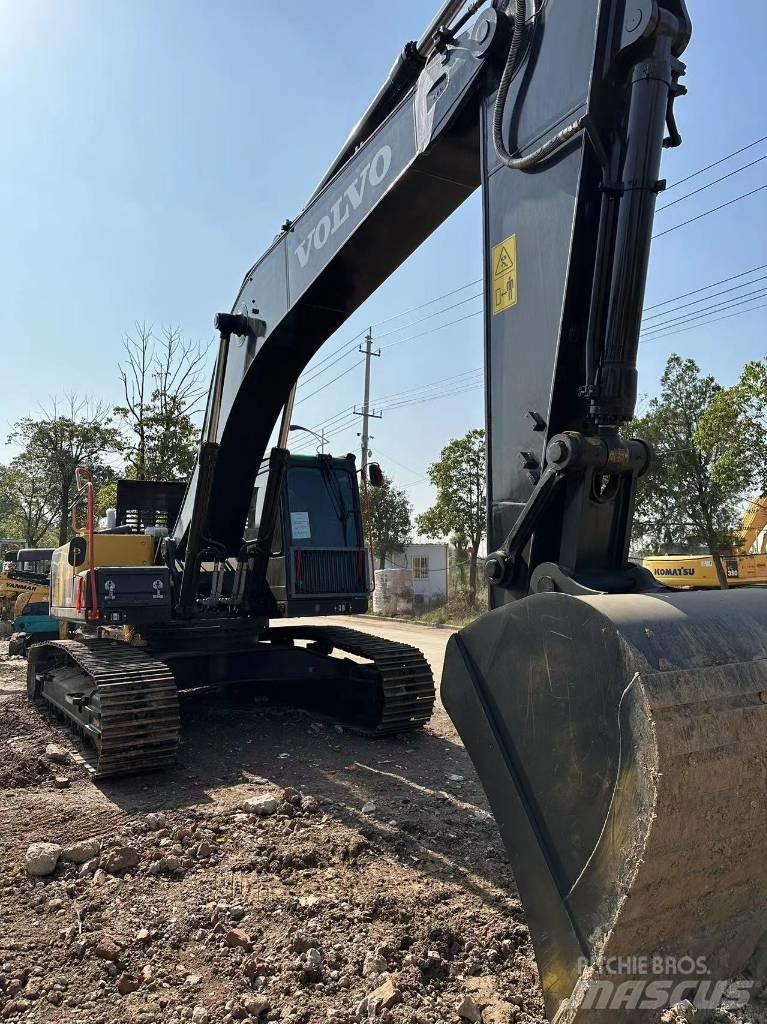 Volvo EC290 Lánctalpas kotrók