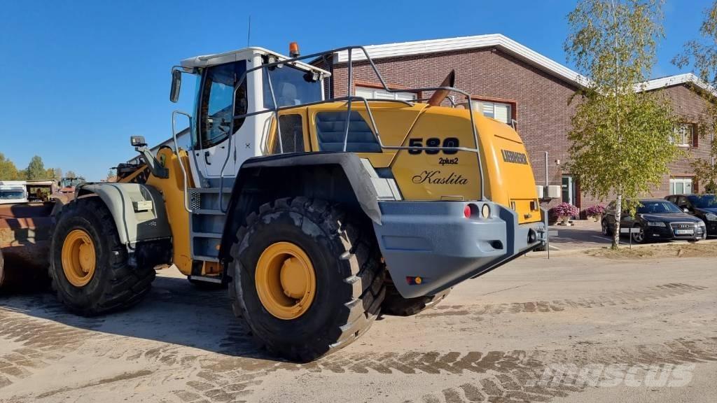 Liebherr L 580 Gumikerekes homlokrakodók