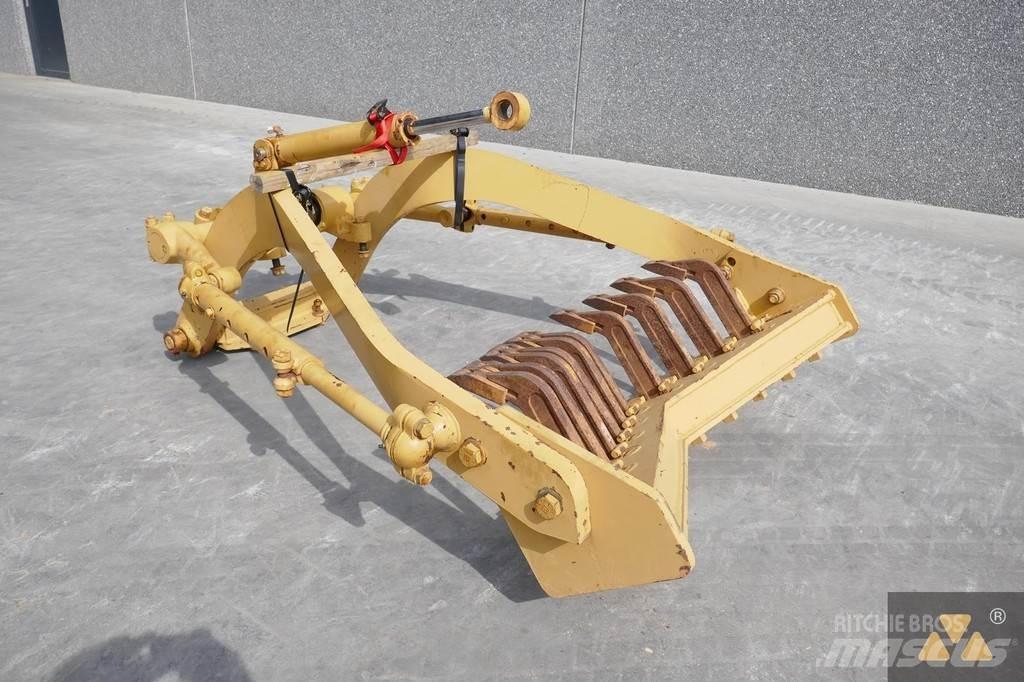 CAT 140H Scarifier Egyéb alkatrészek