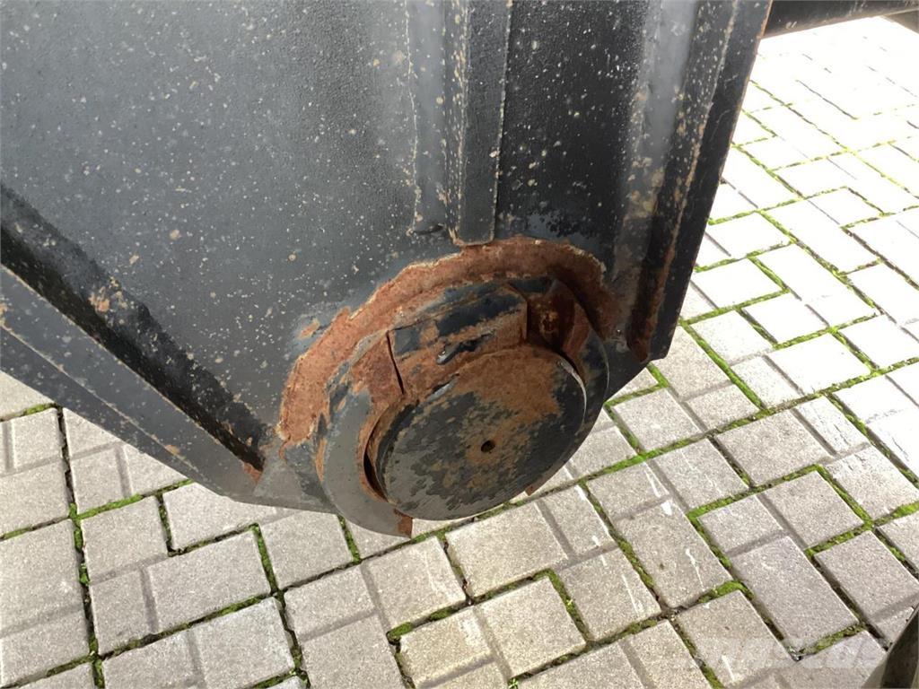 Kotte VT17500 Poranyag tartályos