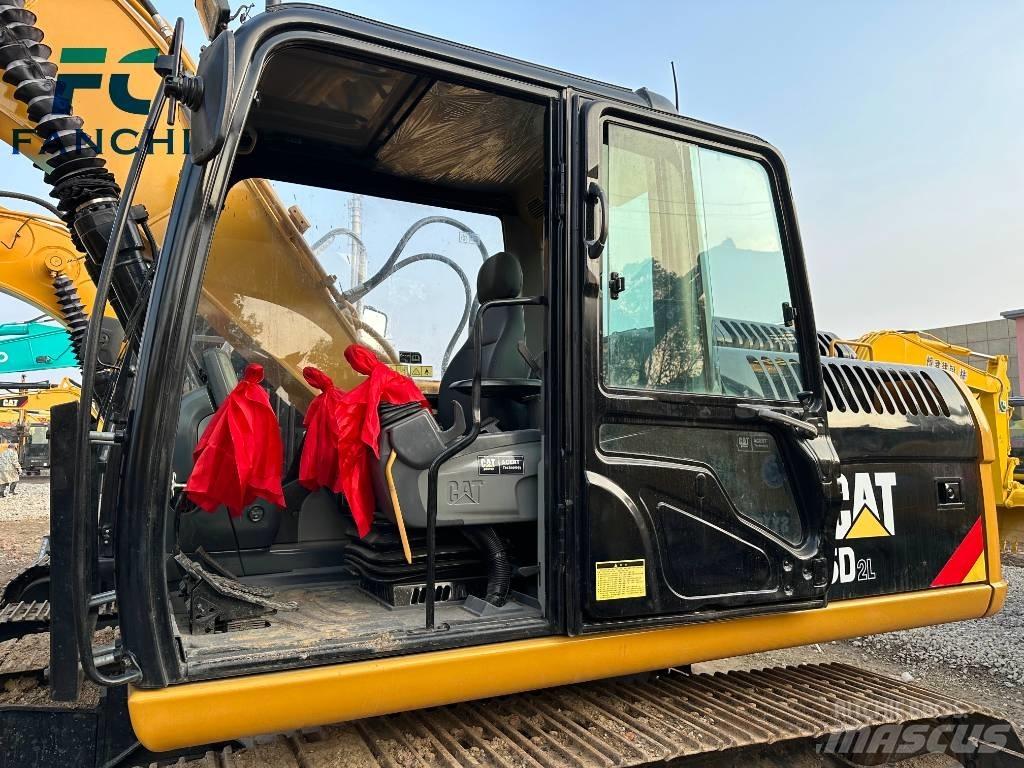 CAT 315d2 Lánctalpas kotrók