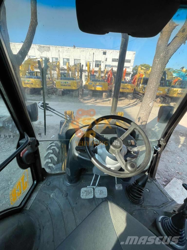 JCB 3 CX Kotrórakodók