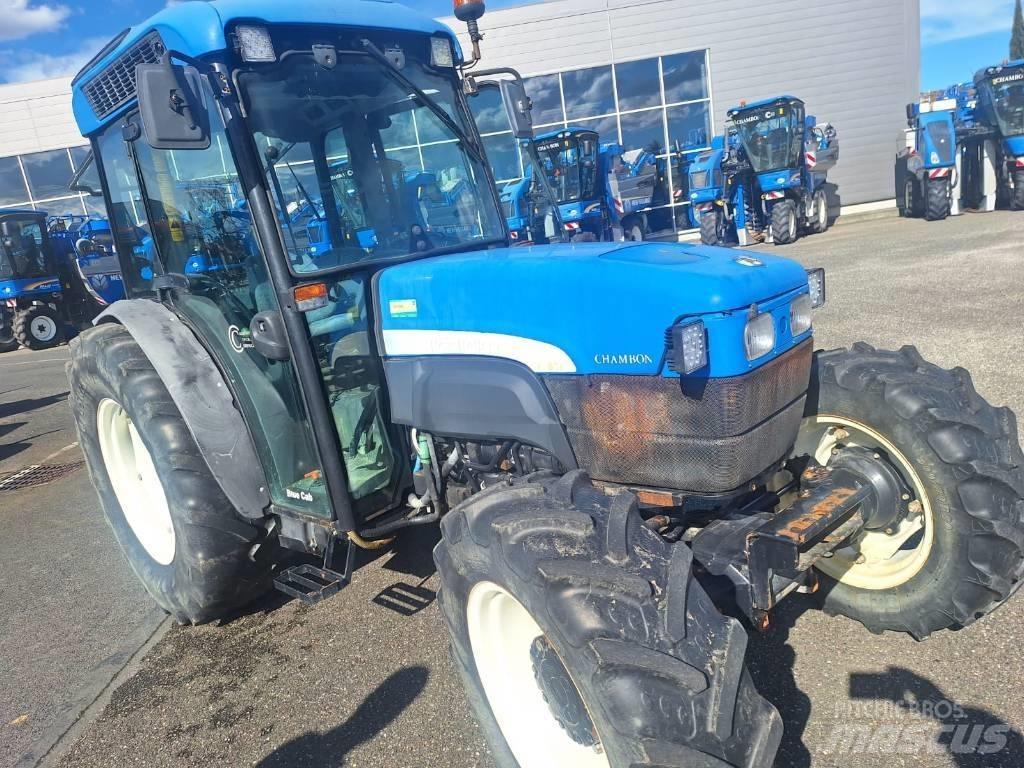 New Holland TNF 85A Traktorok