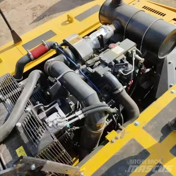 Komatsu PC 350 Lánctalpas kotrók