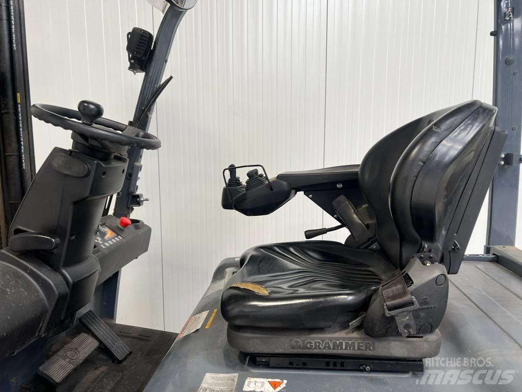 Toyota 8FBMT25 Elektromos targoncák