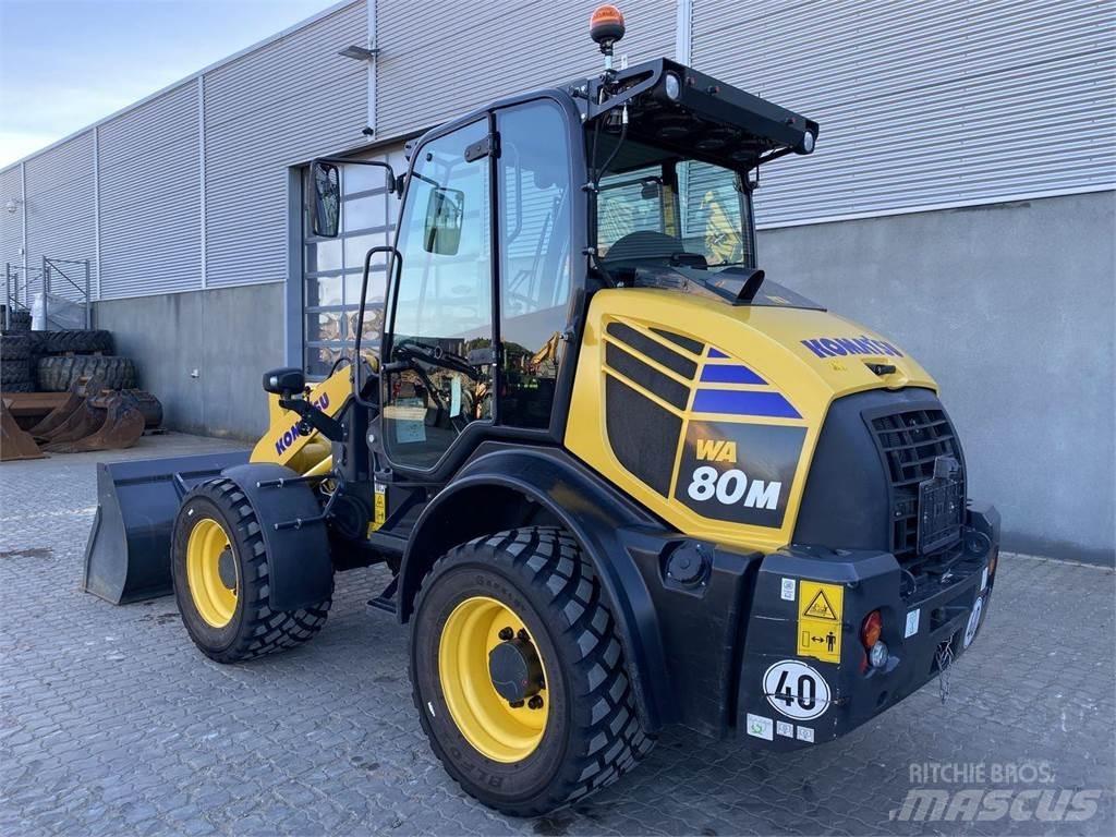 Komatsu WA80M-8EO Univerzális rakodók
