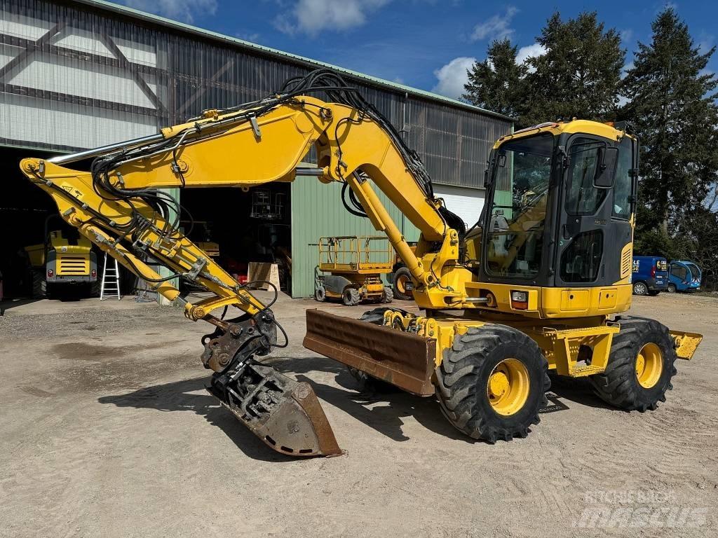 Komatsu PW 98 MR-8 Gumikerekes kotrók