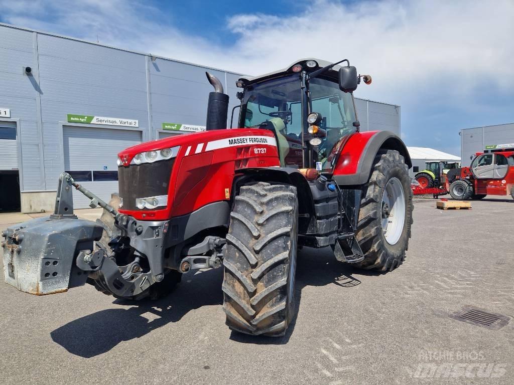 Massey Ferguson 8737 Traktorok