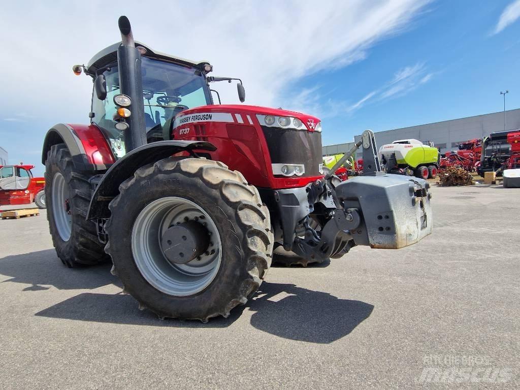 Massey Ferguson 8737 Traktorok