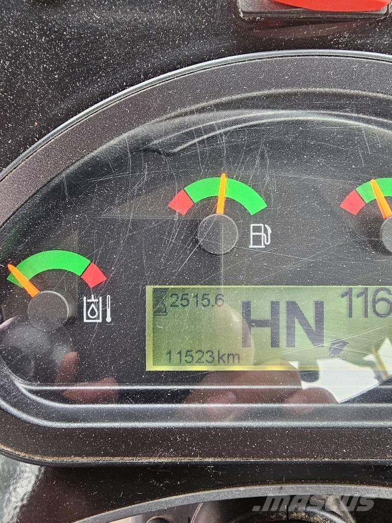 CAT 906 M Gumikerekes homlokrakodók