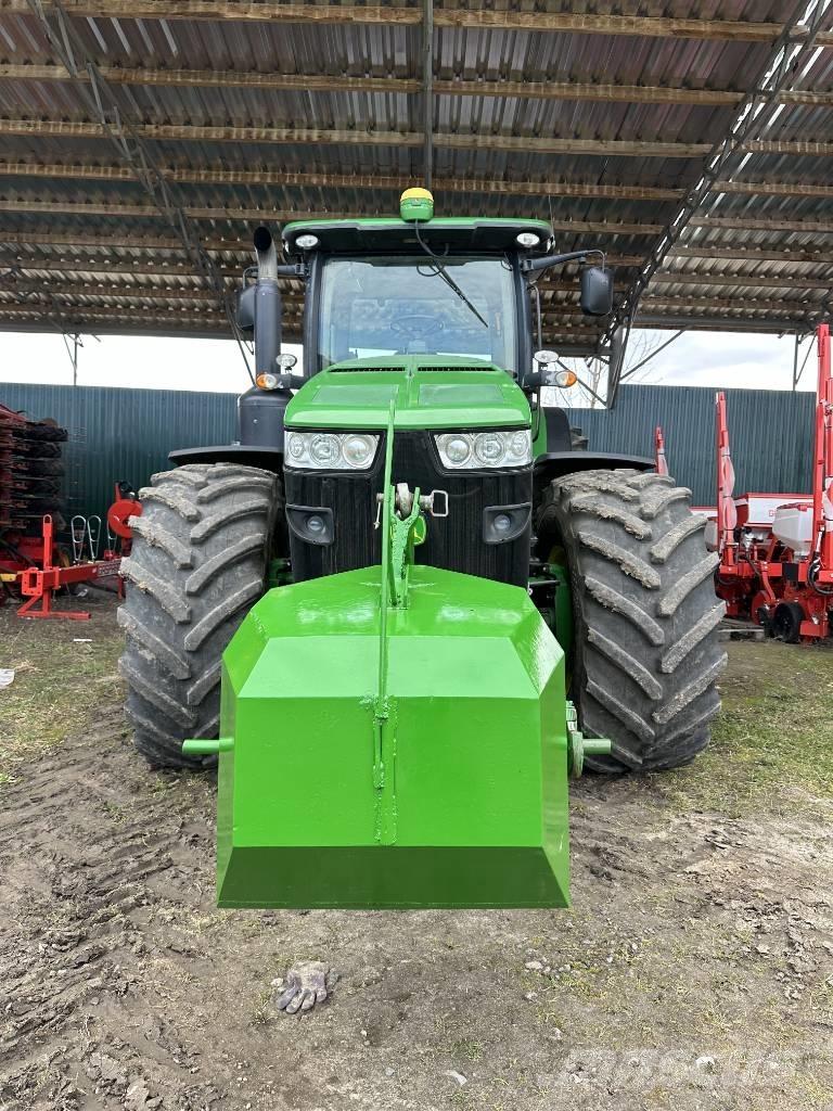John Deere 8360 R Traktorok