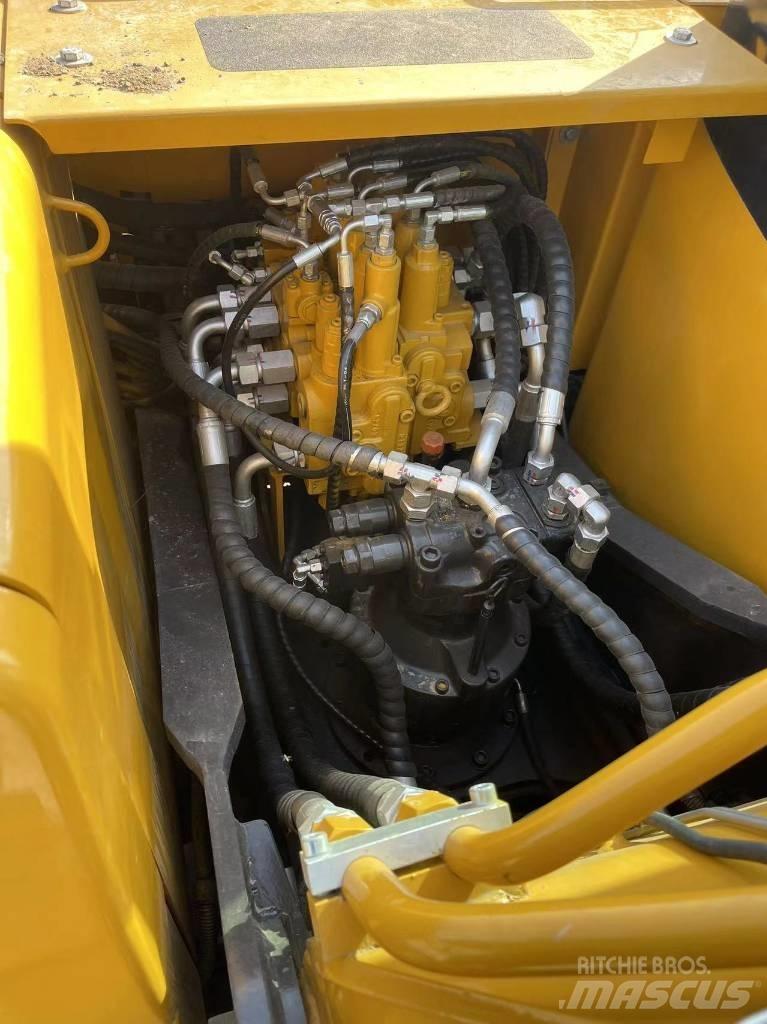 Sany SY 155 C Közepes (midi) kotrók 7 t - 12 t