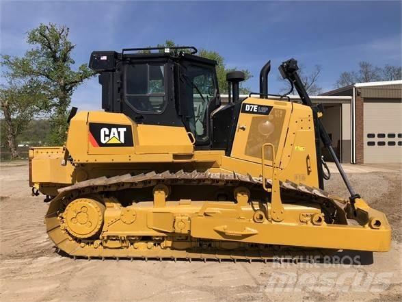 CAT D7E LGP lánctalpas dózerek