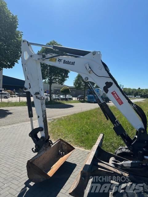 Bobcat E 55 Mini kotrók < 7t