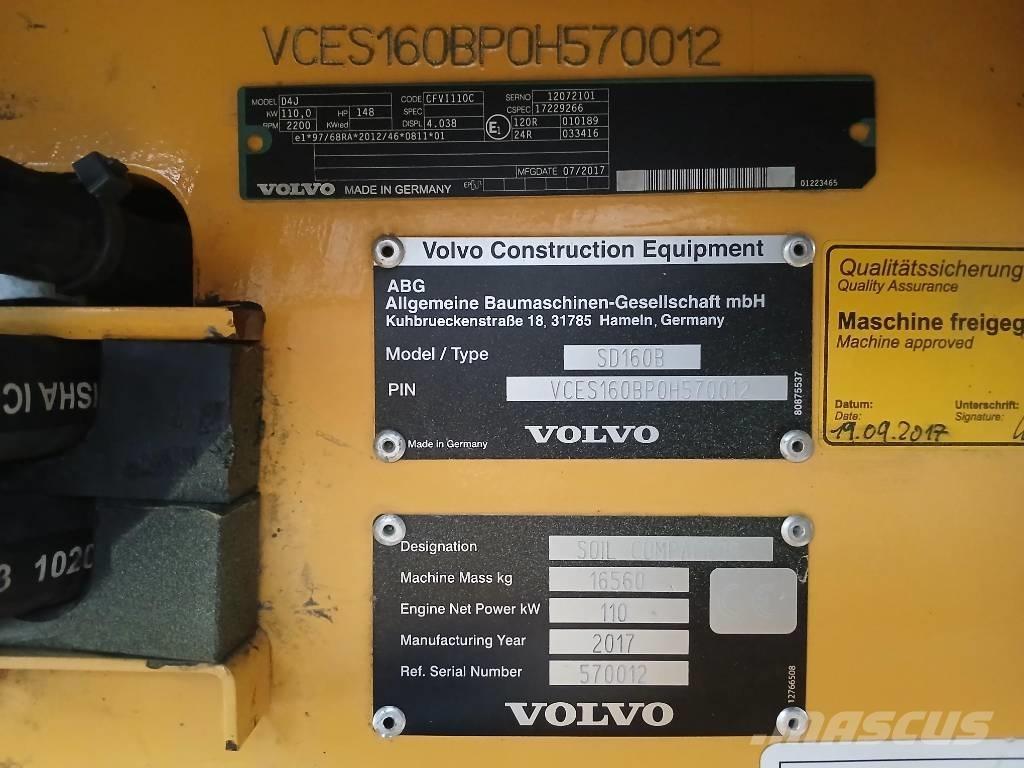 Volvo SD160 B, Vält Pneumatikus kerekes hengerek