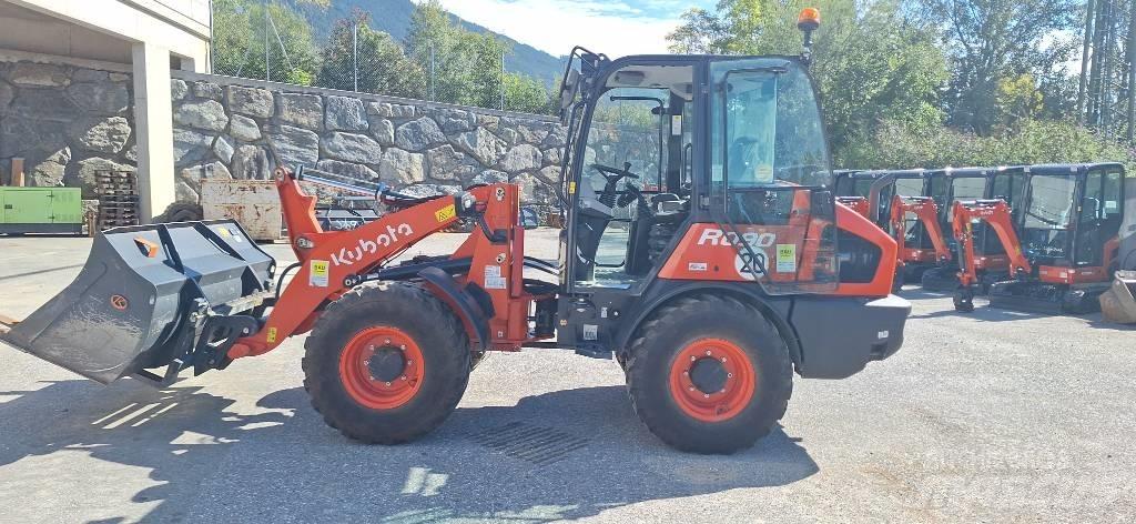 Kubota R 090 Gumikerekes homlokrakodók