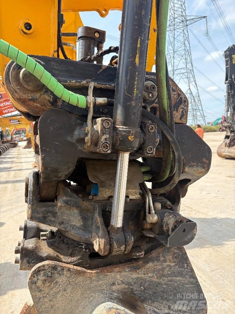 JCB 140X Steelwrist Lánctalpas kotrók