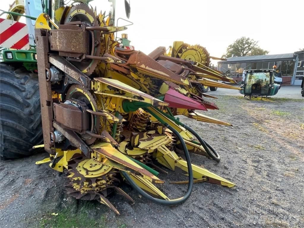 John Deere 7750 Szecskázók