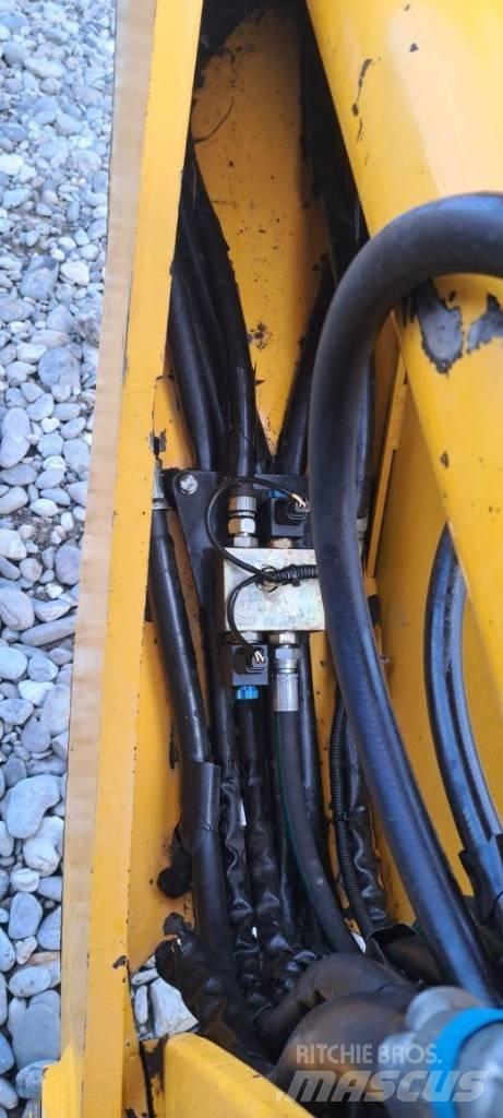 JCB 3 CX Kotrórakodók