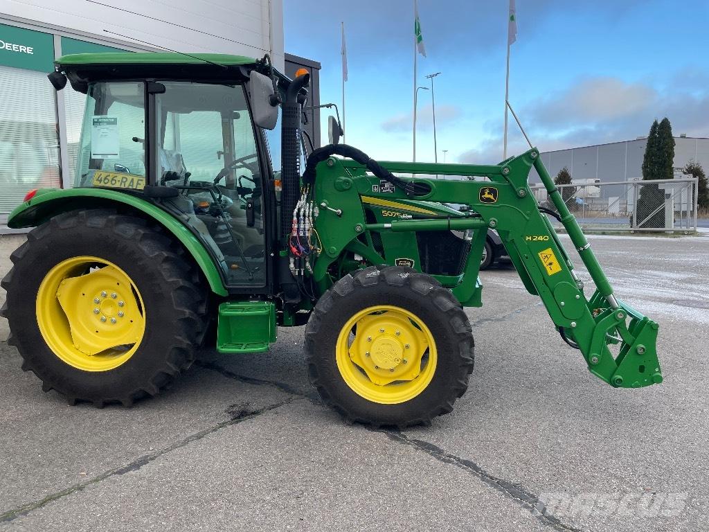 John Deere 5075 E Traktorok
