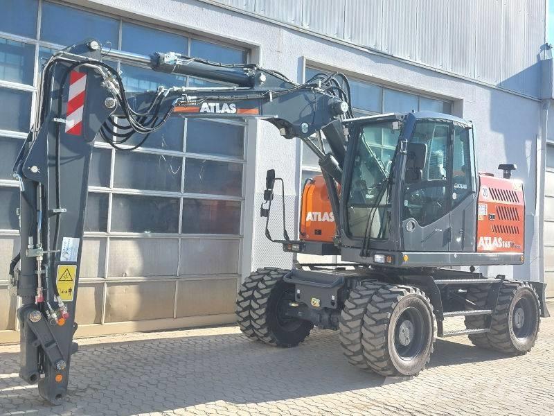 Atlas 165 W Gumikerekes kotrók