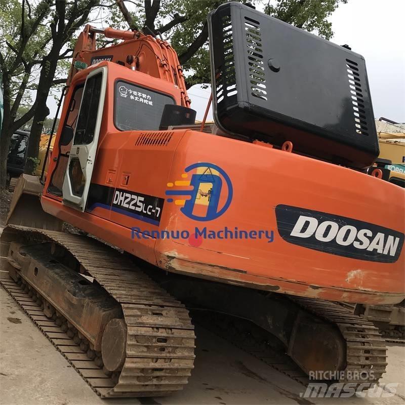 Doosan DH225LC-7 Lánctalpas kotrók