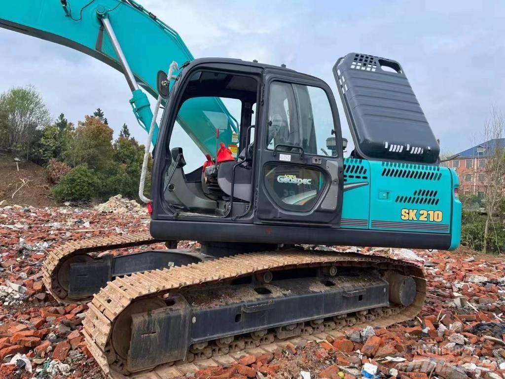 Kobelco SK 210 Lánctalpas kotrók