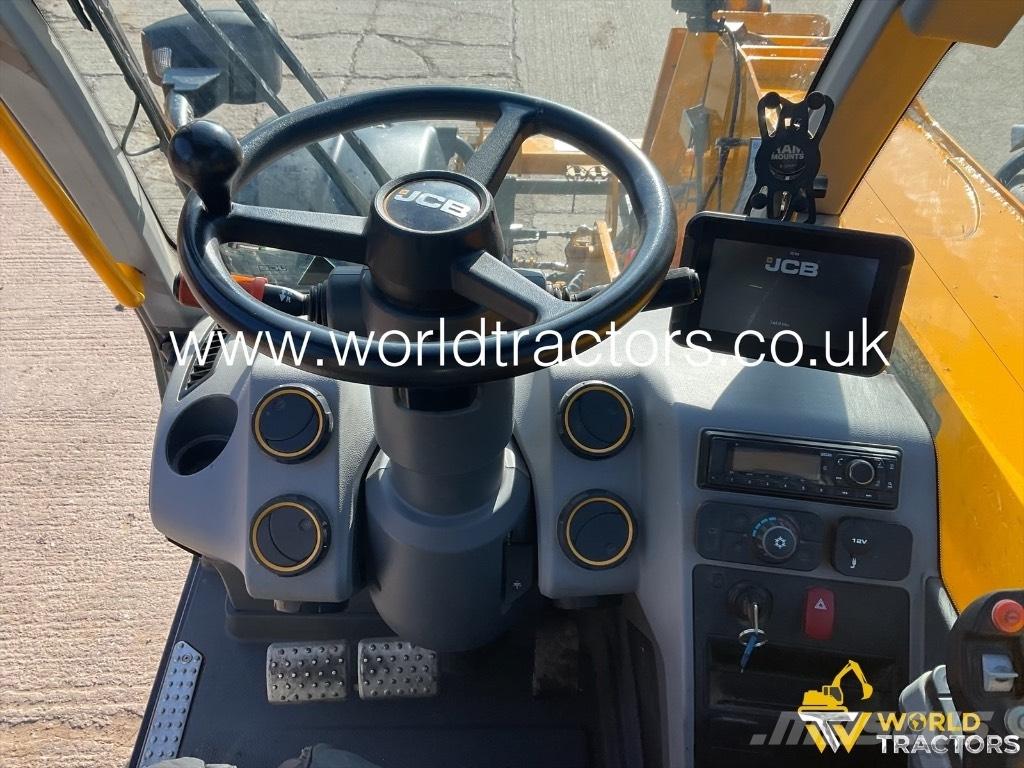 JCB 542 70 AGRI XTRA Teleszkópos mezőgazdasági rakodók