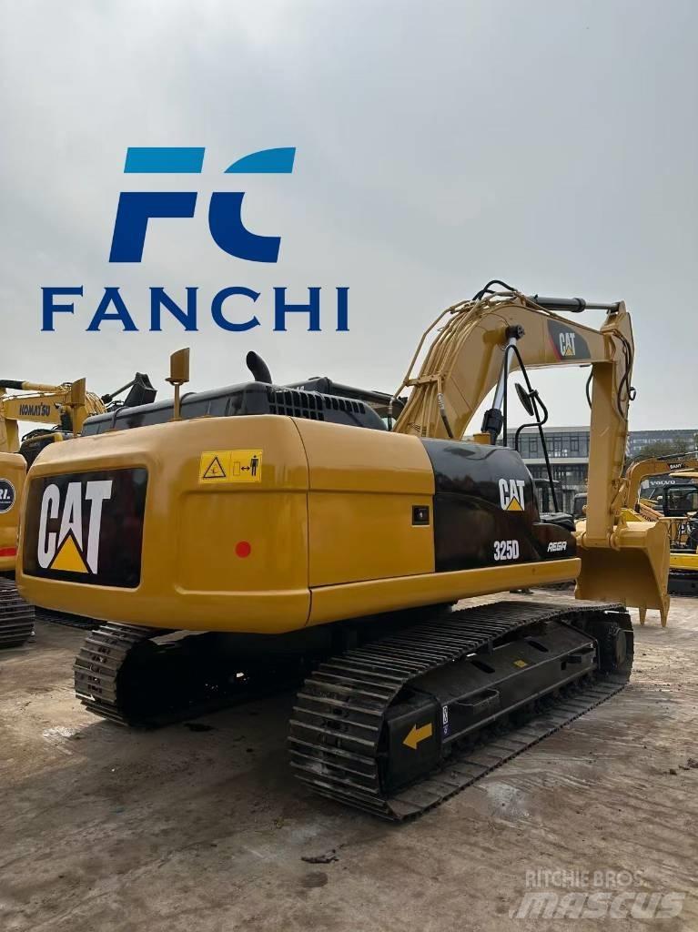 CAT 325 D Lánctalpas kotrók